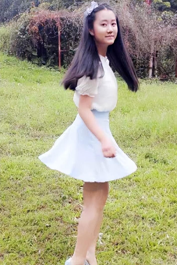 丛飞女儿(歌手丛飞的女儿五岁就成为了孤儿)