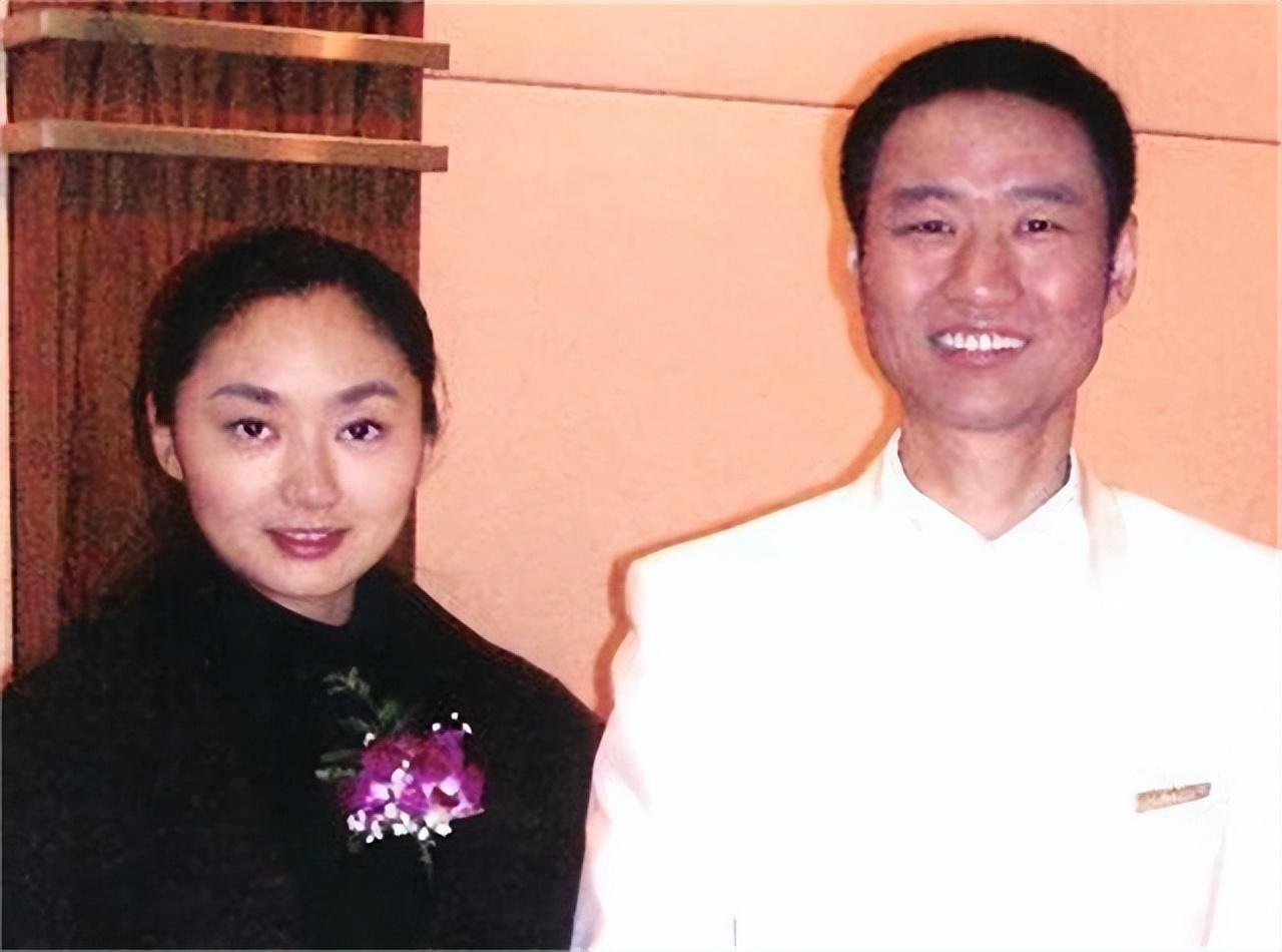 丛飞女儿(歌手丛飞的女儿五岁就成为了孤儿)